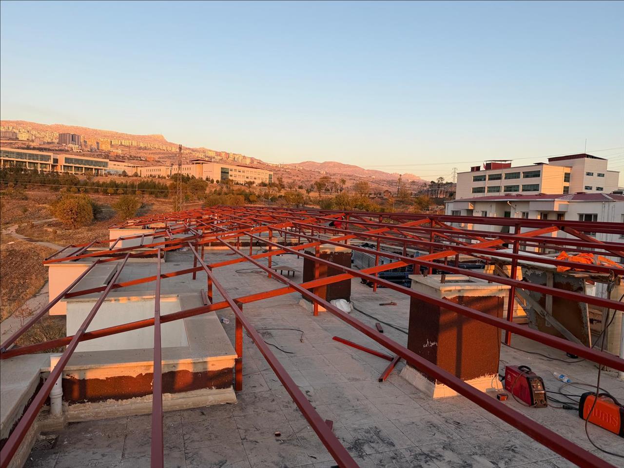 cati-yapimi-ve-cevre-duzenleme-yapilmasi-isi